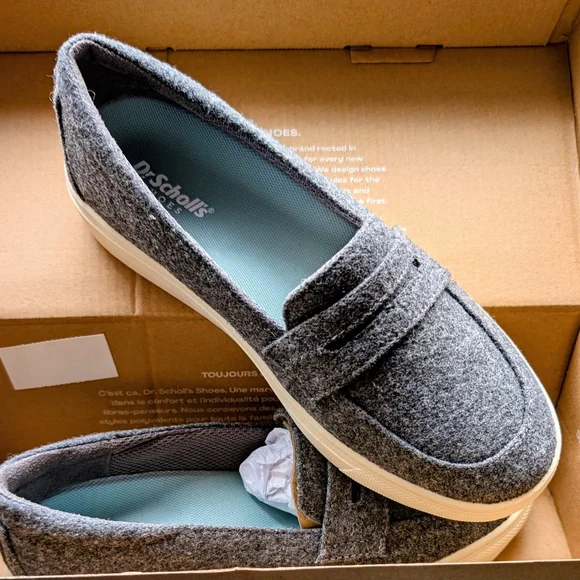 Dr. Scholl's Gray Felt Slip-On Loafers with White Sole (New)❣️ - Picture 3 of 10